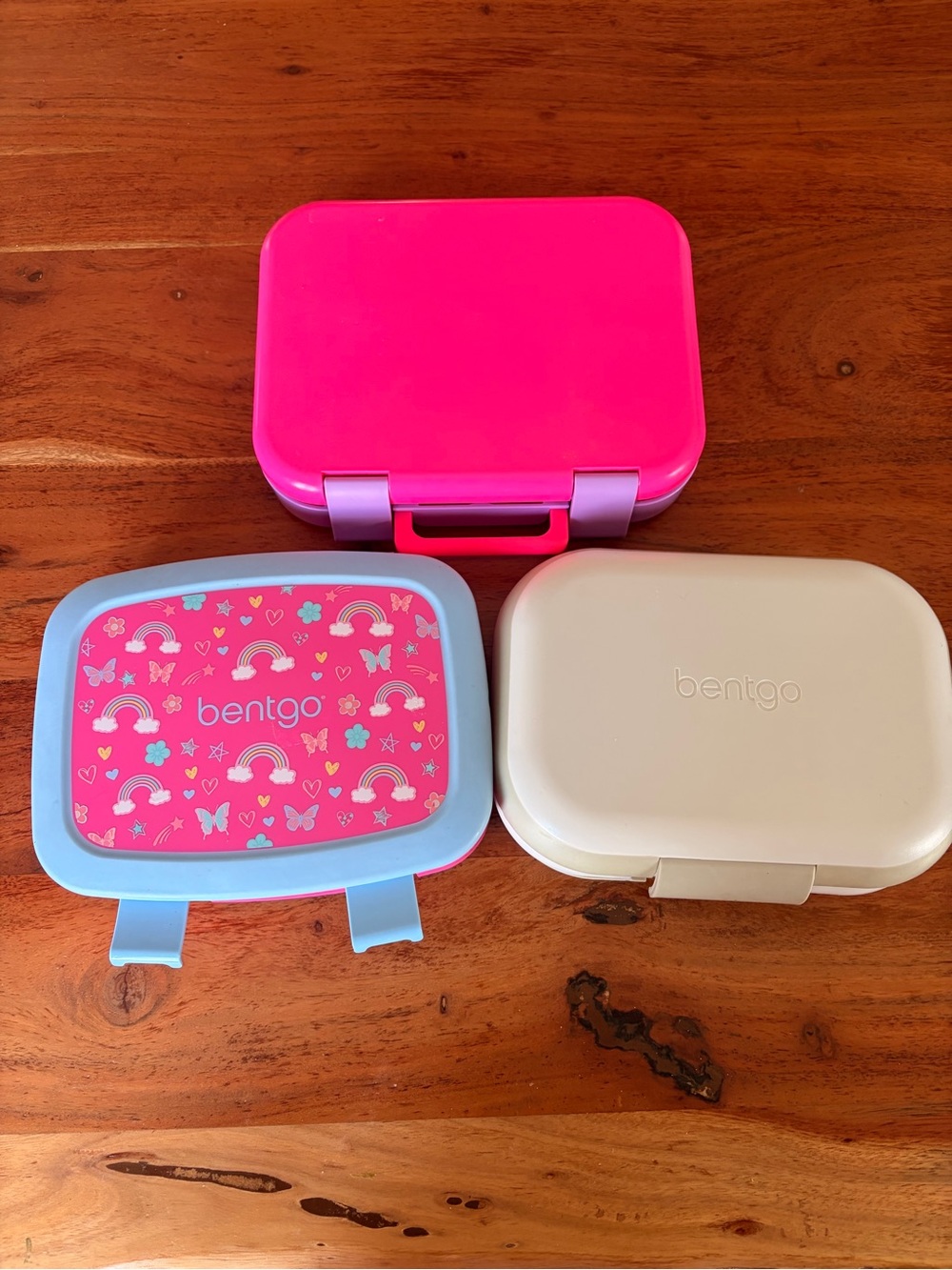 Lot of 3 Bentgo Lunch Boxes – Kids Rainbows & Butterflies + Pink + Beige Modern